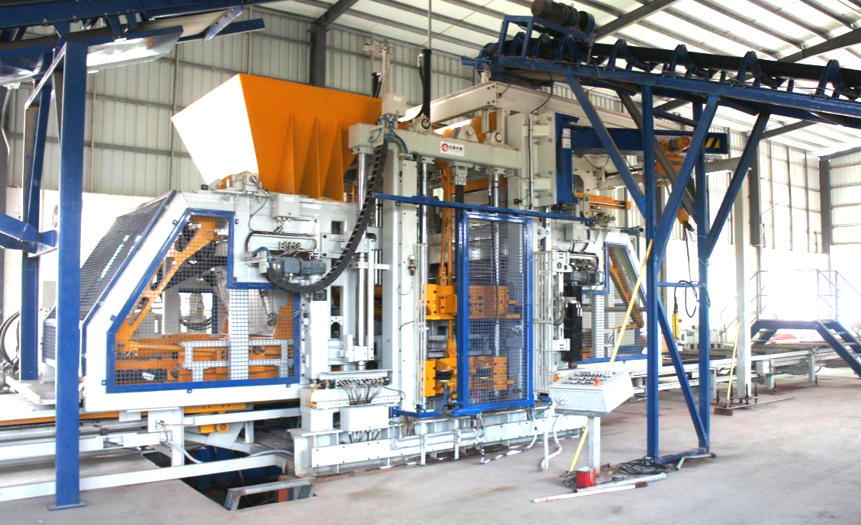 د کوانګونګ خښتو ماشينونه په جنوبي چين کې خپله نښه جوړوي — د خښتو خښتې او د الماس په شکل خښتې د يو ماشين په واسطه اداره کېږي