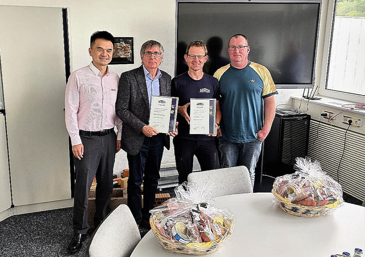 هنرمندانو ته سلام، استقامت ته سلام